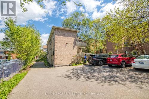 90 Tisdale Street S, Hamilton, ON 