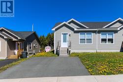 13 Larsen Street Mount Pearl, NL A1N 0J5