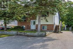 15 MCGUIRE ROAD Penetanguishene, ON L9M 1C9