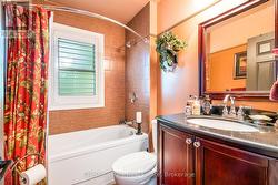 4 pc bathroom - 