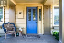 A welcoming front entrance - 