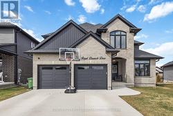 52 ROYAL DORNOCH DRIVE St. Thomas, ON N5R 0K3