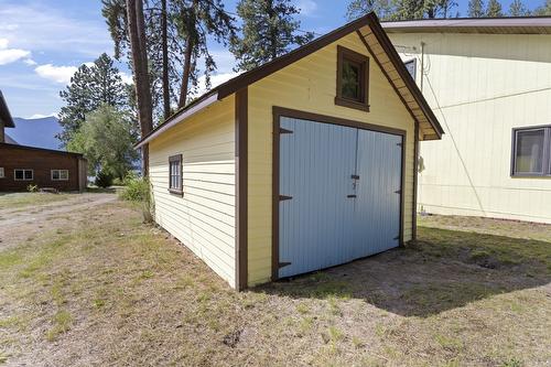 10917 3A Highway, Sanca, BC 