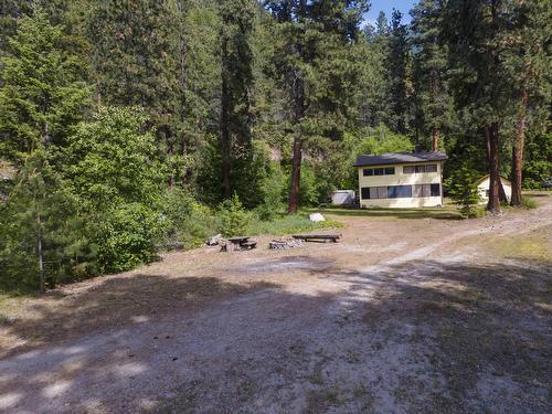 10917 3A Highway, Sanca, BC 