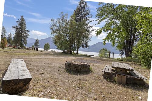 10917 3A Highway, Sanca, BC 