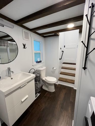 130 Kingfisher Road, Summit Lake, BC 