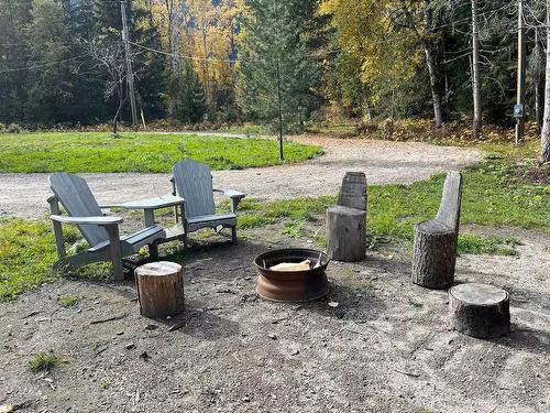 130 Kingfisher Road, Summit Lake, BC 