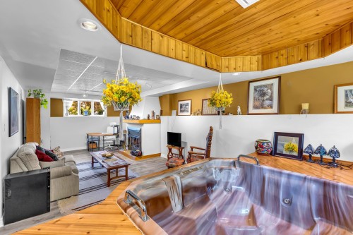 Family Room - 297 Rue Des Jacinthes, Gatineau (Gatineau), QC 