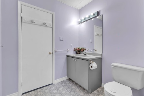Bathroom - 297 Rue Des Jacinthes, Gatineau (Gatineau), QC 