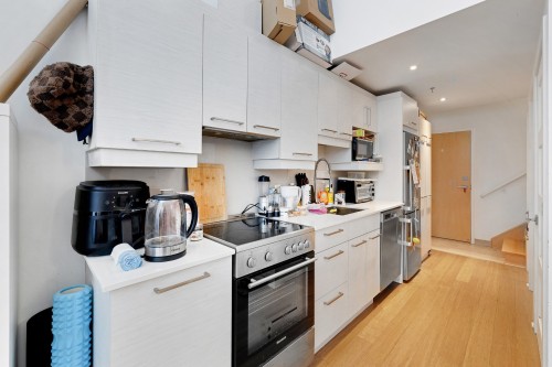 Kitchen - 408-1212 Rue Bishop, Montréal (Ville-Marie), QC - Indoor Photo Showing Kitchen
