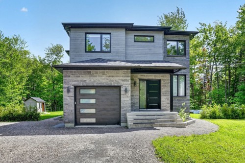 Façade - 11570  - 11572 Rue Aumont, Mirabel, QC 