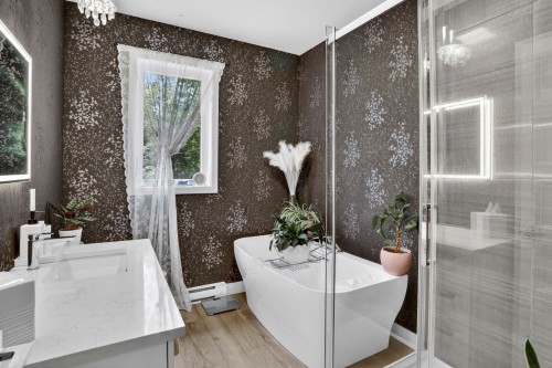 Salle de bains - 11570  - 11572 Rue Aumont, Mirabel, QC 