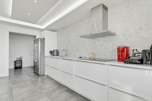 Kitchen - 813-2555 Av. Du Havre-Des-Îles, Laval (Chomedey), QC 