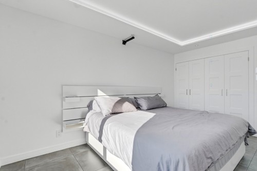 Master Bedroom - 813-2555 Av. Du Havre-Des-Îles, Laval (Chomedey), QC 
