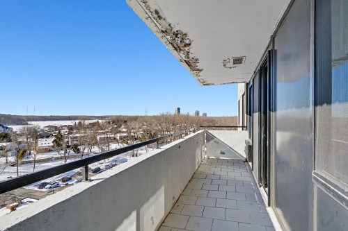 Balcony - 813-2555 Av. Du Havre-Des-Îles, Laval (Chomedey), QC 
