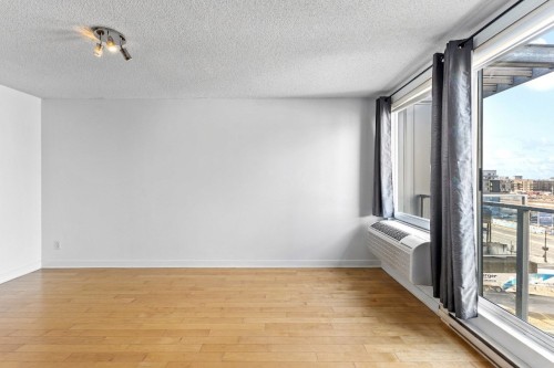 Vue d'ensemble - 824-4885 Boul. Henri-Bourassa O., Montréal (Saint-Laurent), QC 