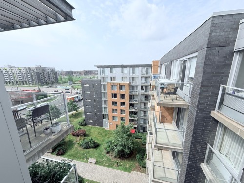 Vue - 824-4885 Boul. Henri-Bourassa O., Montréal (Saint-Laurent), QC 