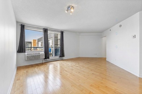 Vue d'ensemble - 824-4885 Boul. Henri-Bourassa O., Montréal (Saint-Laurent), QC 