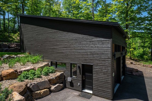 Garage - 2100 Ch. De L'Étang, Sainte-Adèle, QC 