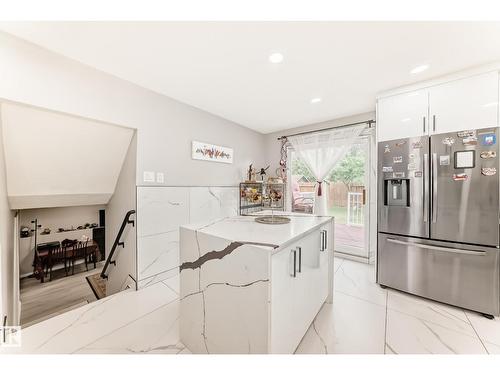 3843 47 St Nw, Edmonton, AB 