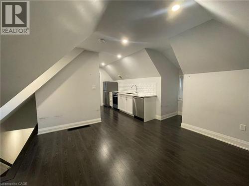 1 Madison Avenue, Hamilton, ON 
