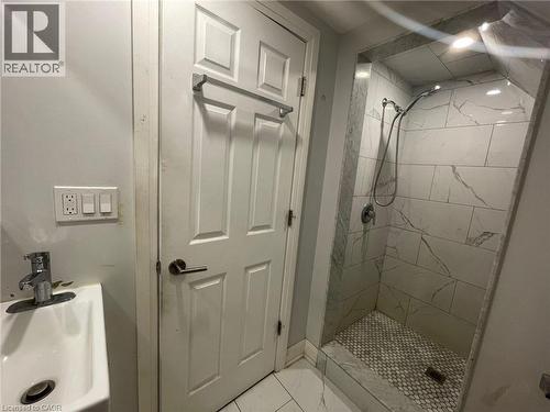 1 Madison Avenue, Hamilton, ON 
