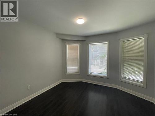 1 Madison Avenue, Hamilton, ON 