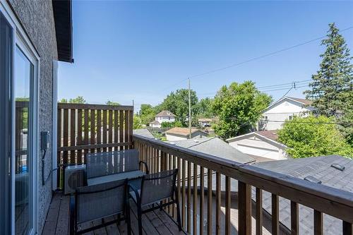 1041 Rosemount Ave, Winnipeg, MB 