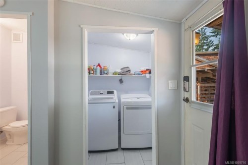 1520 King Rd, Qualicum Beach, BC 