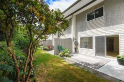 #305-1537 Noel Ave Comox, BC V9M 3H8