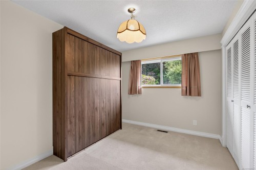 680 View Ave, Courtenay, BC 