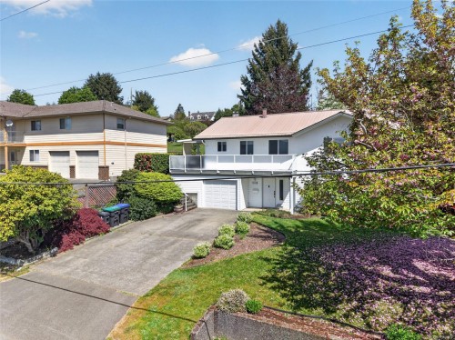 680 View Ave, Courtenay, BC 