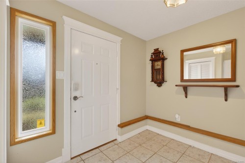 680 View Ave, Courtenay, BC 