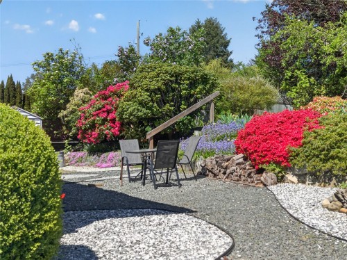 680 View Ave, Courtenay, BC 