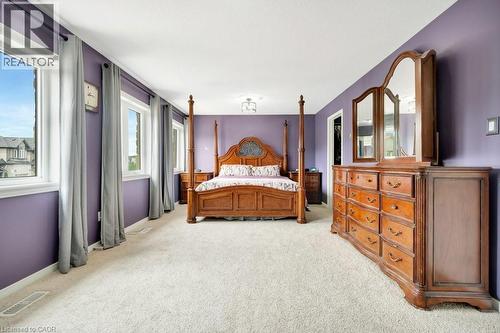 477 Woodbine Avenue, Kitchener, ON - Indoor Photo Showing Bedroom