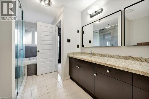 477 Woodbine Avenue, Kitchener, ON - Indoor Photo Showing Bathroom