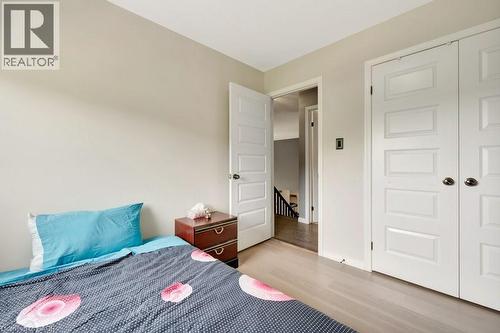 477 Woodbine Avenue, Kitchener, ON - Indoor Photo Showing Bedroom