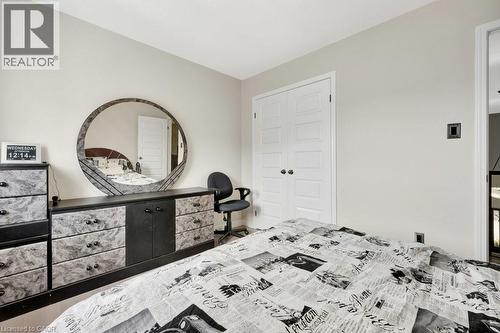 477 Woodbine Avenue, Kitchener, ON - Indoor Photo Showing Bedroom