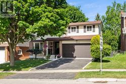 121 IMPERIAL ROAD N Guelph (Willow West/Sugarbush/West Acres), ON N1H 7Z5