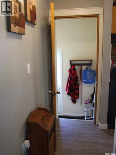 114 3Rd Street E, Leader, SK 