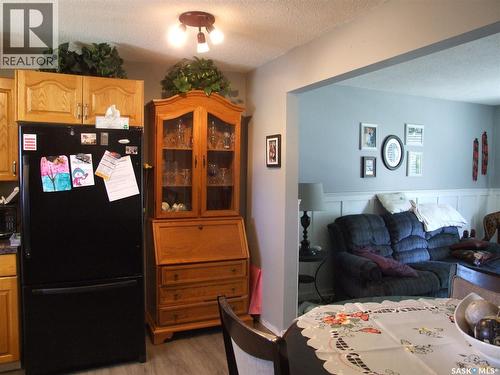 114 3Rd Street E, Leader, SK 