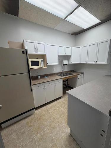 2 227 Main Street, Steinbach, MB 