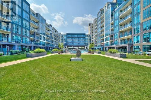 436 - 16 Concord Place, Grimsby (Grimsby Beach), ON 