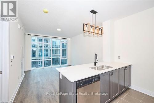 436 - 16 Concord Place, Grimsby (Grimsby Beach), ON 