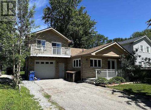 #UPPER - 210 WAYS BAY DRIVE , Georgina, Ontario L4P 2M7