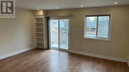 #UPPER - 210 WAYS BAY DRIVE , Georgina, Ontario L4P 2M7 4