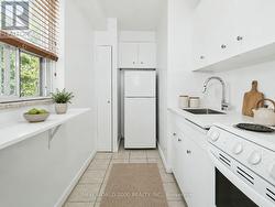308 - 88 BERNARD AVENUE Toronto, ON M5R 1R7
