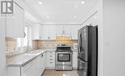 42 - 435 MIDDLEFIELD ROAD Toronto, ON M1S 5W1