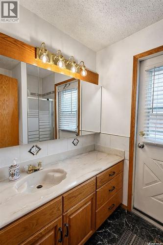 837 Conroy Place, Prince Albert, SK 