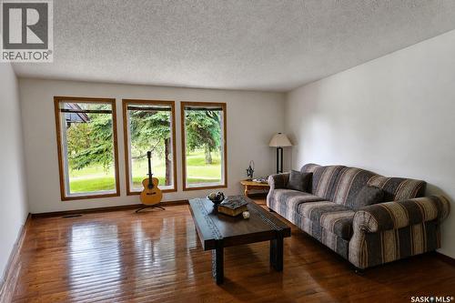 837 Conroy Place, Prince Albert, SK 